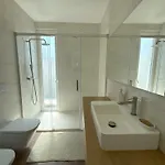 Casa 28 *